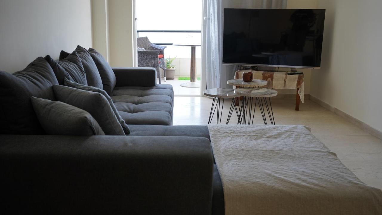 Km Beach View Apartment Hanya Dış mekan fotoğraf